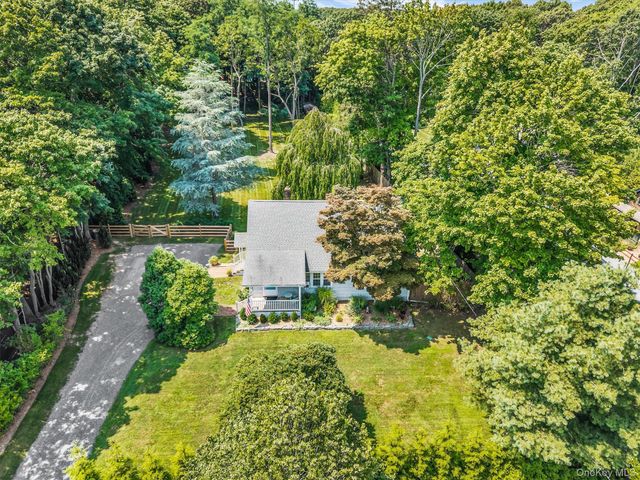 353 S Country Road, Brookhaven, NY 11719