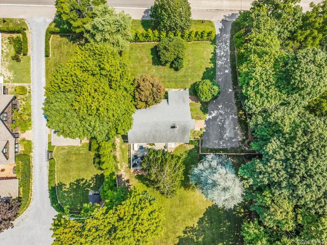 353 S Country Road, Brookhaven, NY 11719