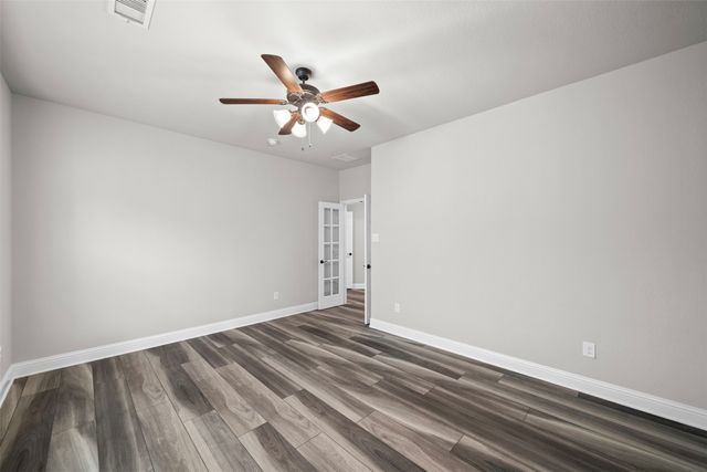 2696 Bonita Drive, Grand Prairie, TX 75054
