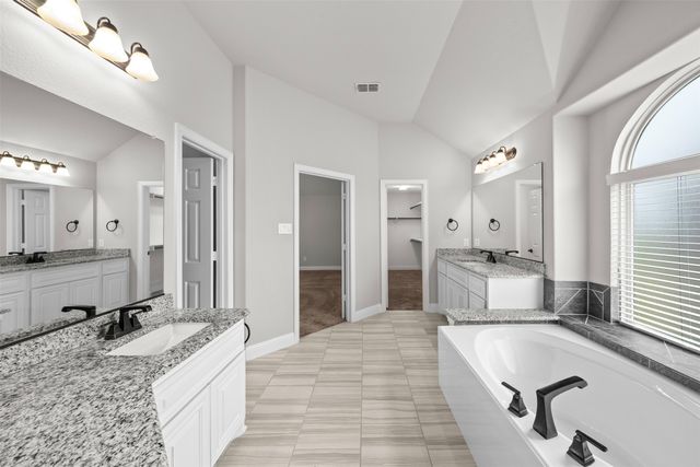 2696 Bonita Drive, Grand Prairie, TX 75054