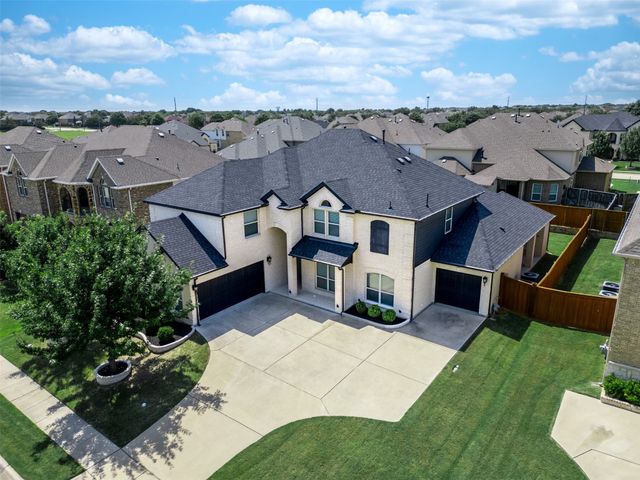 2696 Bonita Drive, Grand Prairie, TX 75054