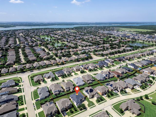 2696 Bonita Drive, Grand Prairie, TX 75054