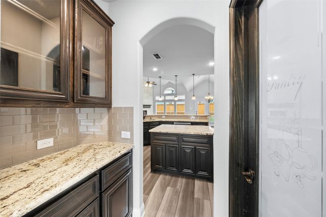 2696 Bonita Drive, Grand Prairie, TX 75054