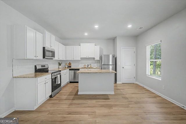 111 Woodside Court, Temple, GA 30179