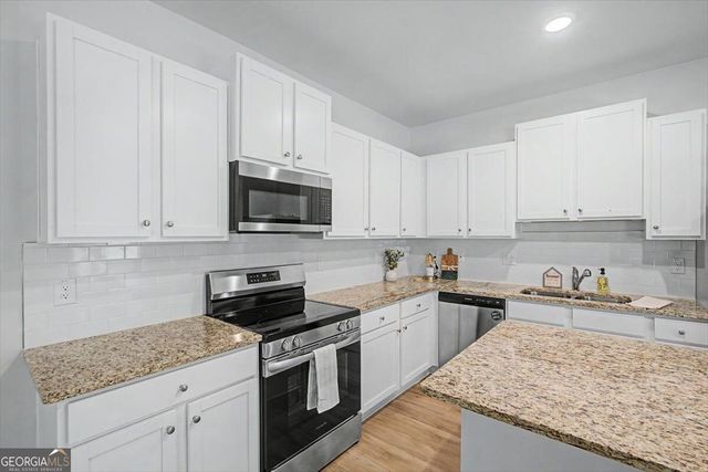 111 Woodside Court, Temple, GA 30179