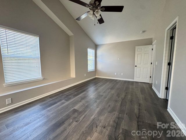2638 Rozzelles Landing Drive, Charlotte, NC 28214