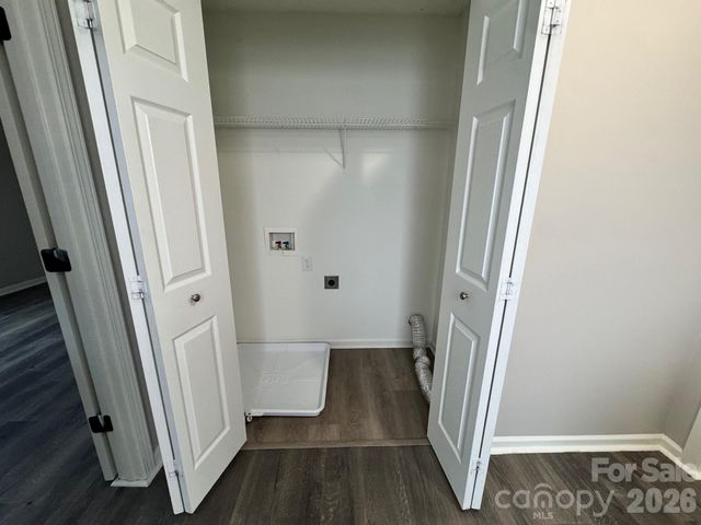 2638 Rozzelles Landing Drive, Charlotte, NC 28214