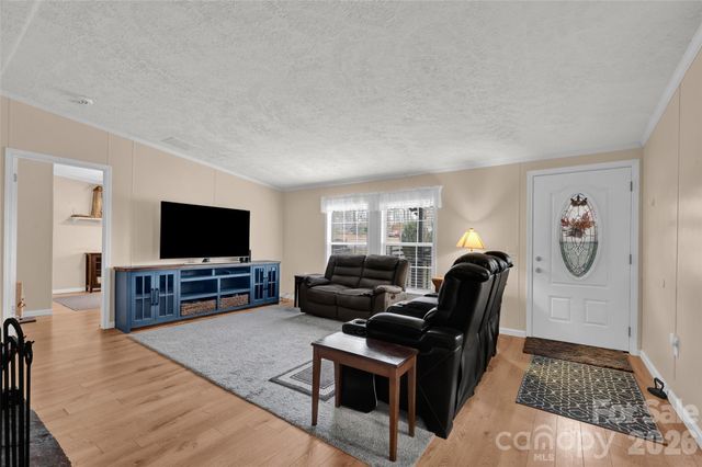 230 Hickory Nut Drive, Statesville, NC 28677