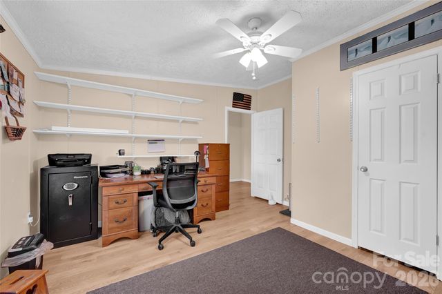 230 Hickory Nut Drive, Statesville, NC 28677