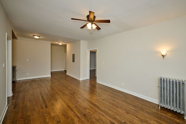 1351 W Touhy Avenue 3N, Chicago, IL 60626