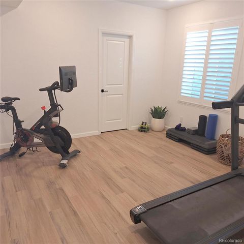 7958 Adams Fork Avenue, Littleton, CO 80125