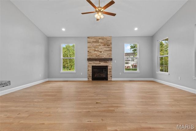 2761 Bristol Way, Glen Carbon, IL 62034