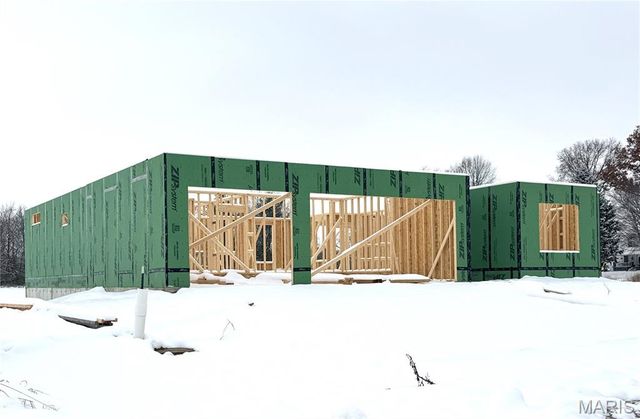 2761 Bristol Way, Glen Carbon, IL 62034