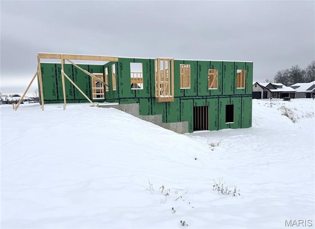 2761 Bristol Way, Glen Carbon, IL 62034