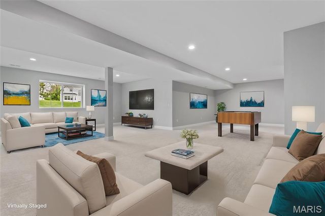 2761 Bristol Way, Glen Carbon, IL 62034