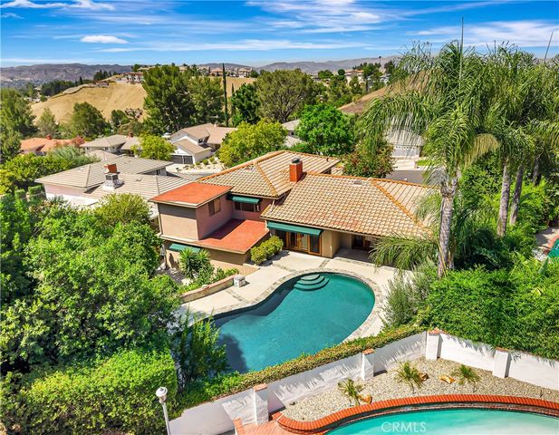 22548 Waterbury, Woodland Hills, CA 91364