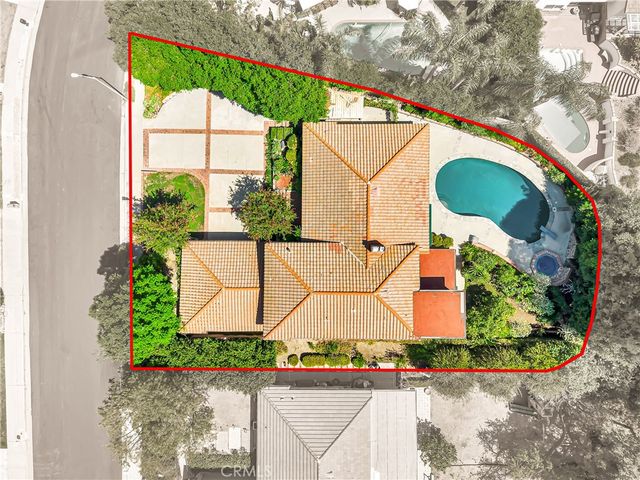 22548 Waterbury, Woodland Hills, CA 91364