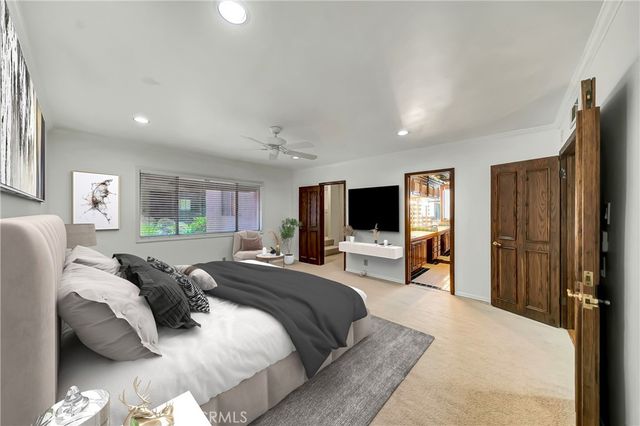 22548 Waterbury, Woodland Hills, CA 91364