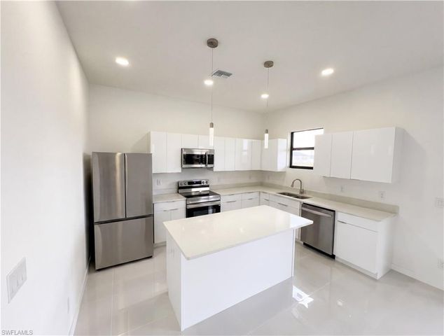 4402 NW 34th TER, Cape Coral, FL 33993