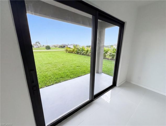 4402 NW 34th TER, Cape Coral, FL 33993