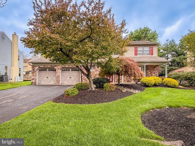 336 FOX HOLLOW DR, Feasterville Trevose, PA 19053