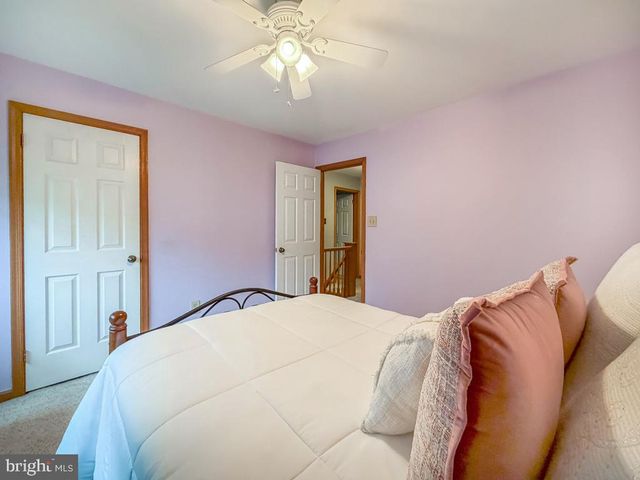 336 FOX HOLLOW DR, Feasterville Trevose, PA 19053