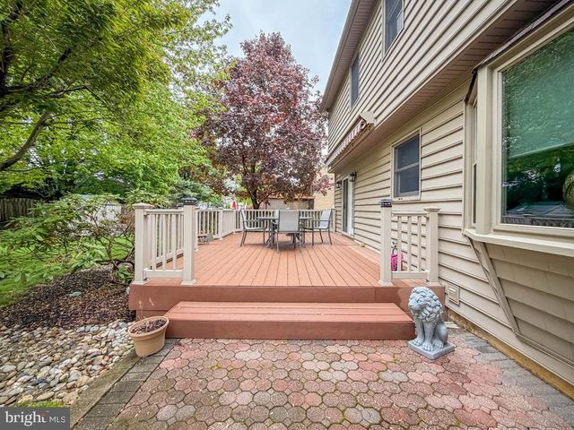 336 FOX HOLLOW DR, Feasterville Trevose, PA 19053