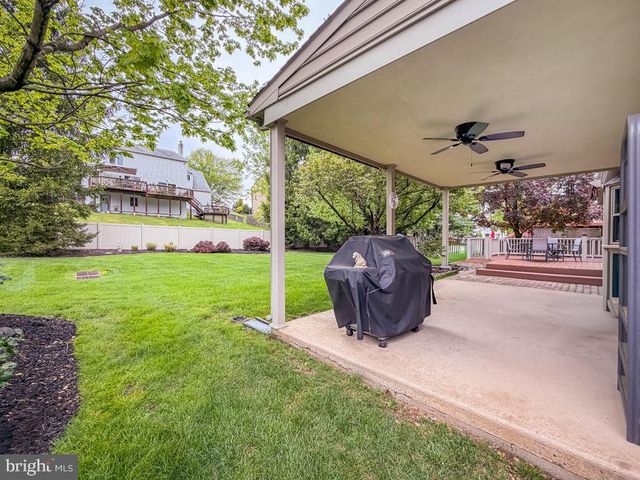 336 FOX HOLLOW DR, Feasterville Trevose, PA 19053