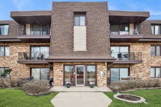 10820 Kilpatrick Avenue 1SW, Oak Lawn, IL 60453