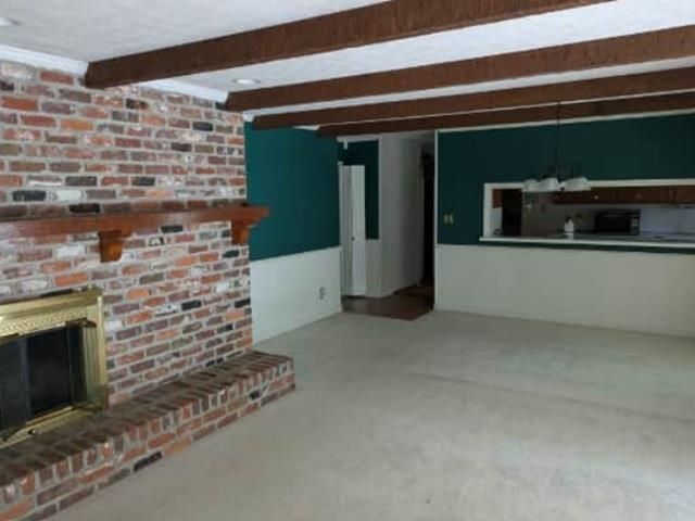 2832 Long Ave., Conway, SC 29526