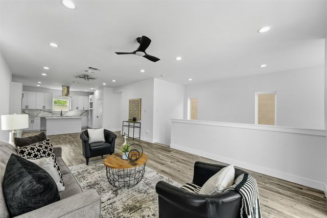 3142 Harmon Street, Dallas, TX 75215