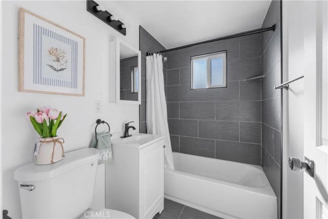 44745 3rd East, Lancaster, CA 93535