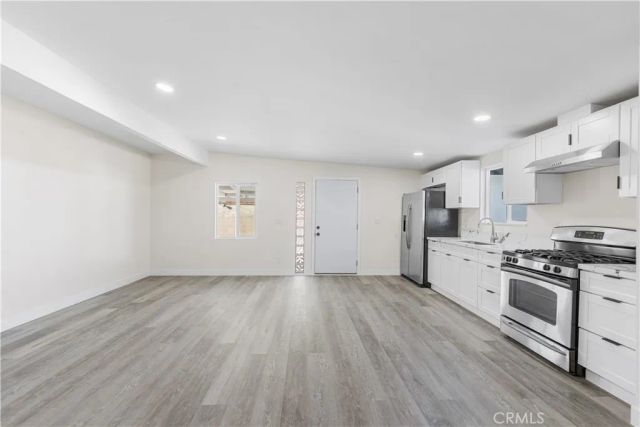 44745 3rd East, Lancaster, CA 93535