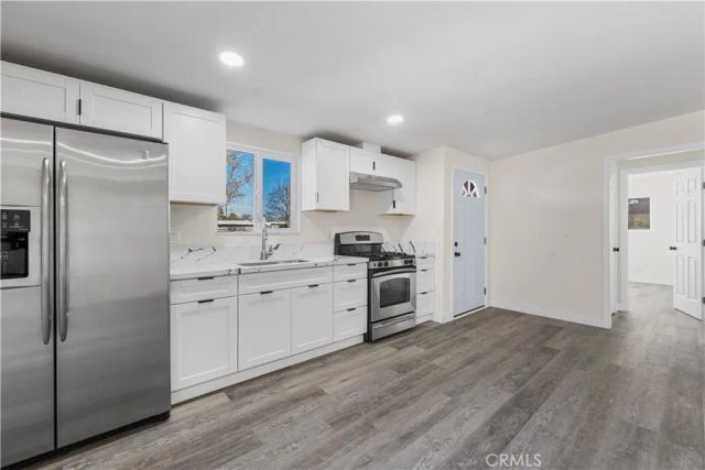 44745 3rd East, Lancaster, CA 93535