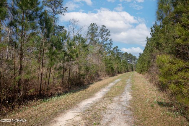 0 Nc-903, Stokes, NC 27884