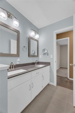 12828 S Sycamore Street, Olathe, KS 66062