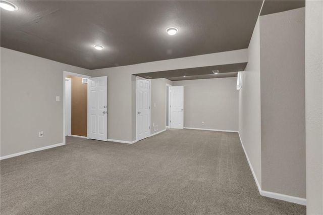 12828 S Sycamore Street, Olathe, KS 66062