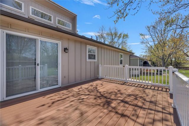 12828 S Sycamore Street, Olathe, KS 66062