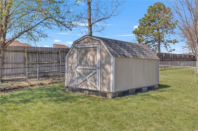 12828 S Sycamore Street, Olathe, KS 66062