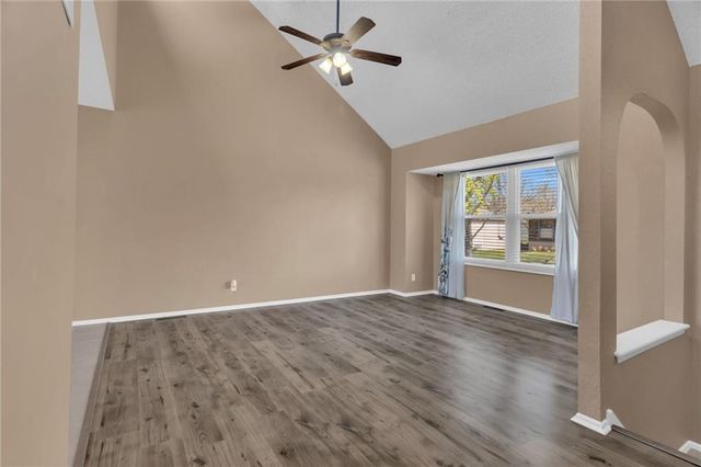 12828 S Sycamore Street, Olathe, KS 66062