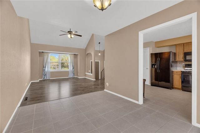 12828 S Sycamore Street, Olathe, KS 66062