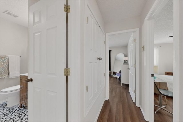 4701 Morris Street NE APT 402, Albuquerque, NM 87111