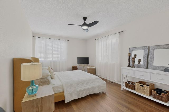 4701 Morris Street NE APT 402, Albuquerque, NM 87111