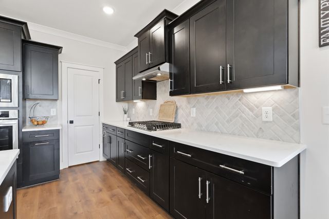 846 Sugarbush Ln, Spring Hill, TN 37174