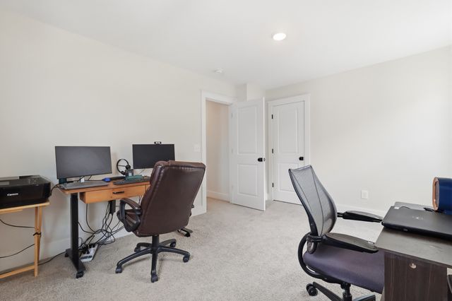 846 Sugarbush Ln, Spring Hill, TN 37174