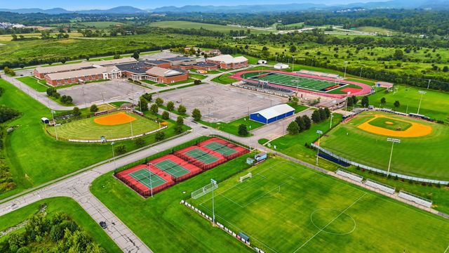 846 Sugarbush Ln, Spring Hill, TN 37174