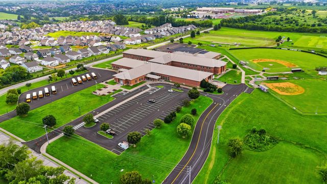 846 Sugarbush Ln, Spring Hill, TN 37174