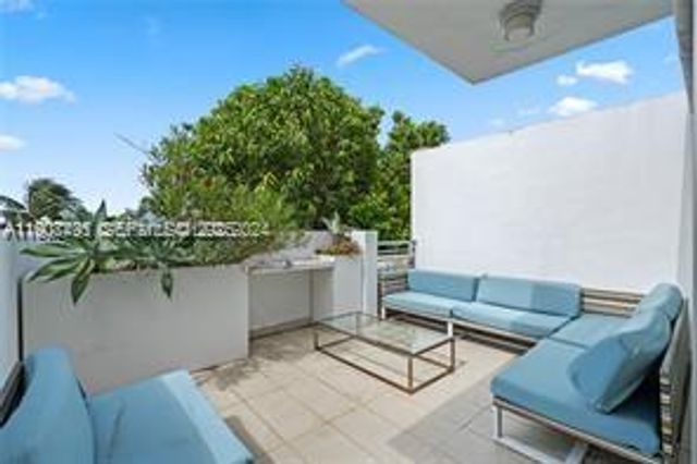 1600 Michigan Avenue 7, Miami Beach, FL 33139