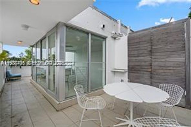 1600 Michigan Avenue 7, Miami Beach, FL 33139