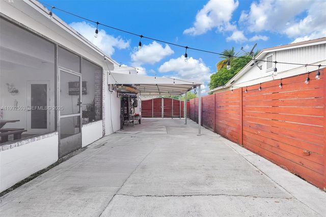 11561 SW 121st. Ave, Miami, FL 33186